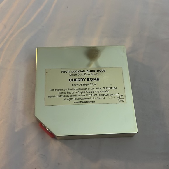 Two faced fruit cocktail do you blush in Cherry bomb - Picture 2 of 3